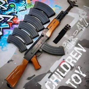 بندقية هجومية من طراز AK-47 (كلاشنكوف). خرز